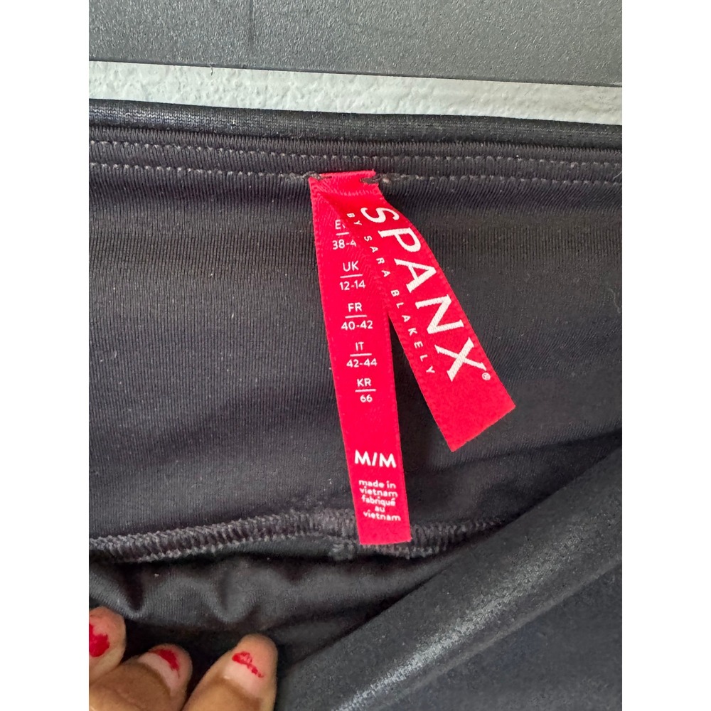Spanx Faux Leather Leggings Black High Rise Power Waistband Size Medium - Picture 3 of 5